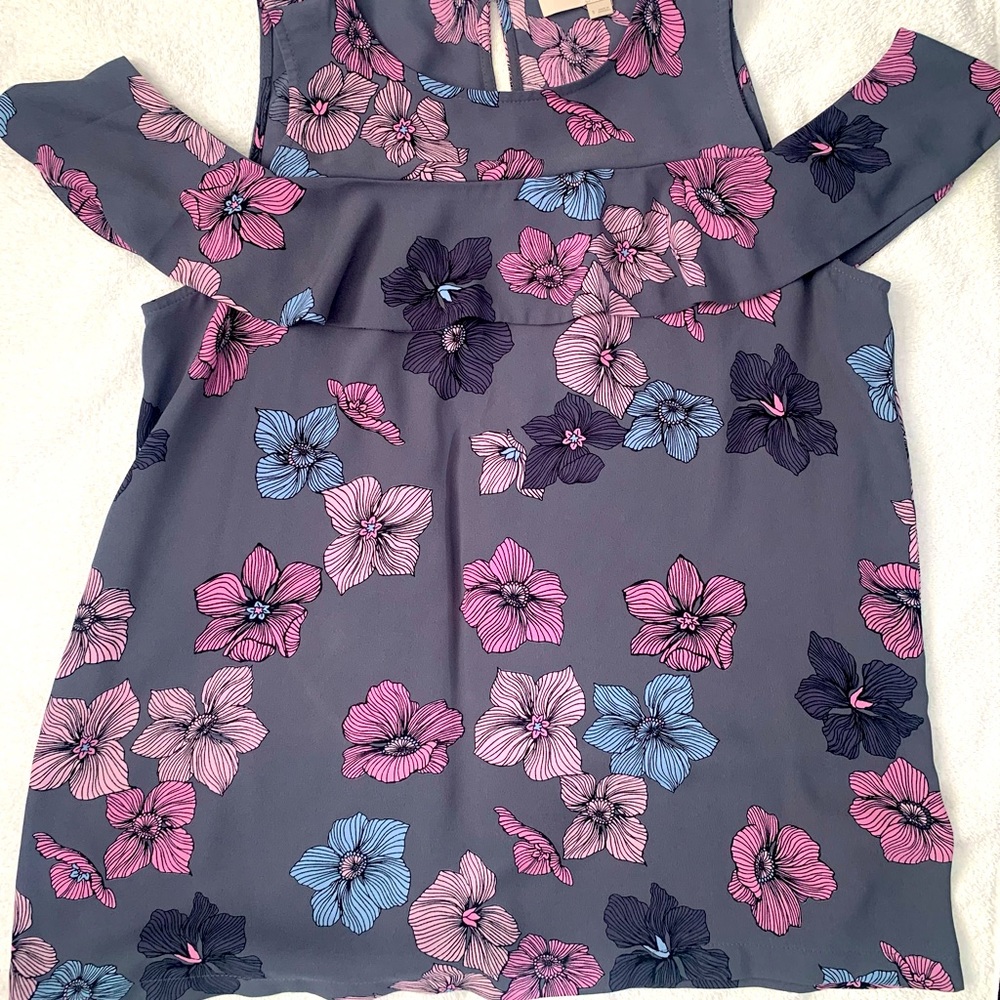 Cold Shoulder top